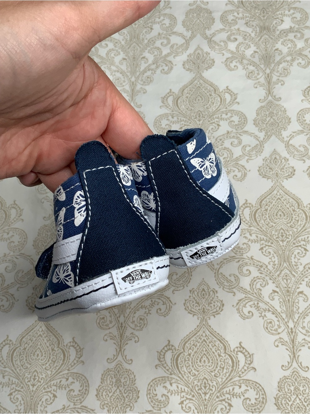 Infant Vans Sk8-Hi Crib Shoes Size 4.0 Navy Butterfly - Picture 8 of 10
